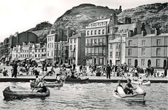 Boating-Lake-Paddling-Pool-East-Parade-Hastings-1950s